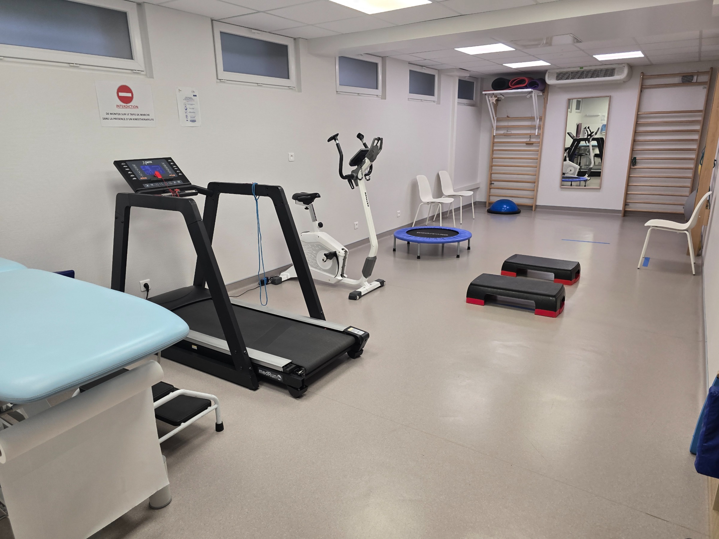 Gymnase de kinésithérapie